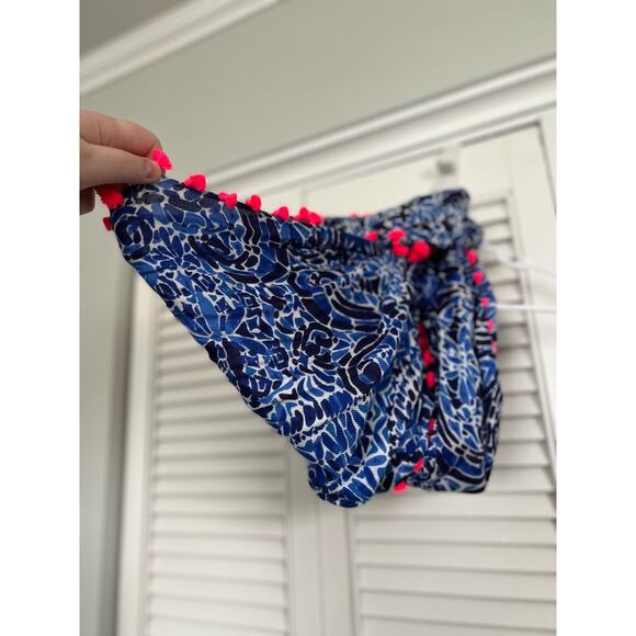 Lilly Pulitzer Resort Infinity Loop Scarf- Swizzle in Taverna Tile Tassel Accent - Picture 4 of 5